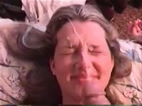Amateur newcomer briefly models before laying on her back and taking a huge facial cumshot